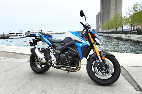 Editorial 09 jb 2015 suzuki gsx s750za