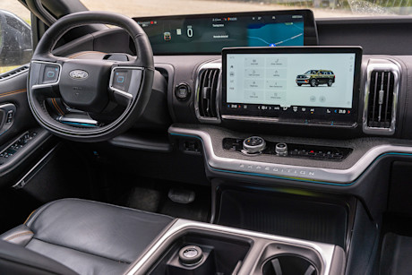 2025 Ford Expedition Tremor Review Body Image