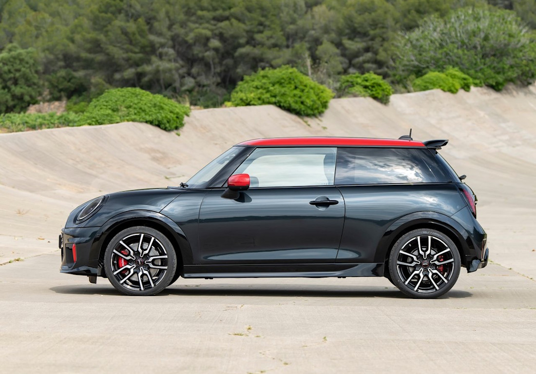 Mini-John Cooper Works-2025 3