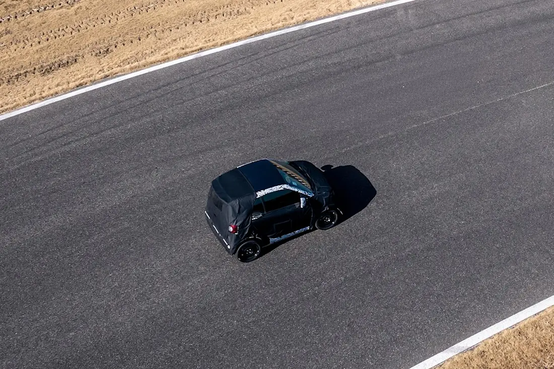 BEBE20251218  Smart 01