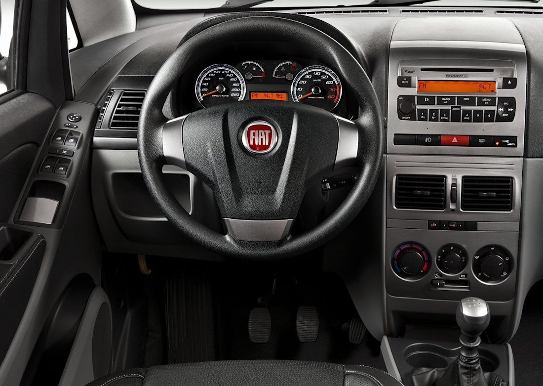 fiat-Idea-interior