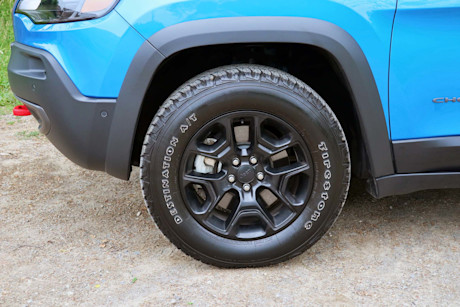 Editorial 2019 jeep cherokee trailhawk 09 jm