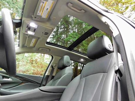 Editorial 2019 buick envision premium ii 29 sh