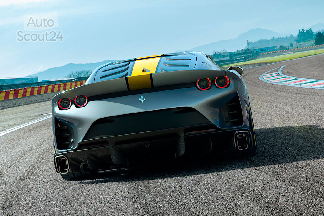 Nuevo Ferrari V12 edición especial 2021 (5).jpg