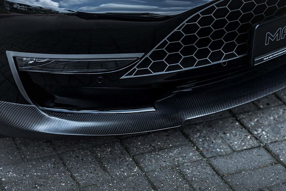 Tesla model 3 tuneado Manhart (8).jpg