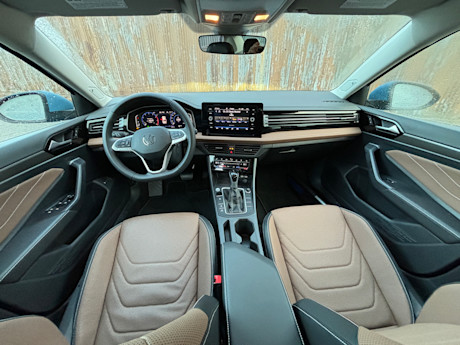 Volkswagen Jetta Highline 2025 : essai routier Image