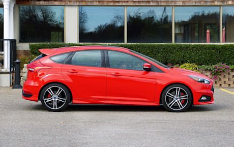 Editorial 2018 ford focus st 03 jb
