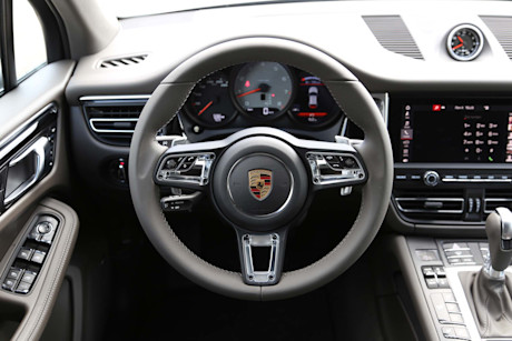 Editorial 2019 porsche macan s 37 ts
