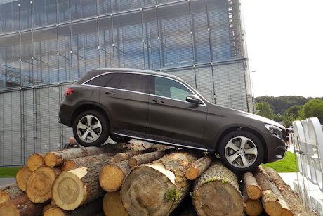 Editorial 11 jb 2016 mercedes benz glc 250d 4matic