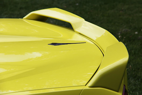 Editorial 2021 chevrolet corvette stingray 3lt convertible 24 dw