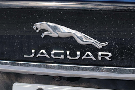 Editorial 2018 jaguar xf 25t awd prestige 13 jm