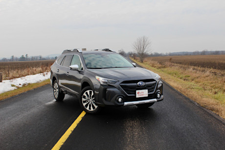 Editorial 2025 subaru outback premier xt td pb 250106 7