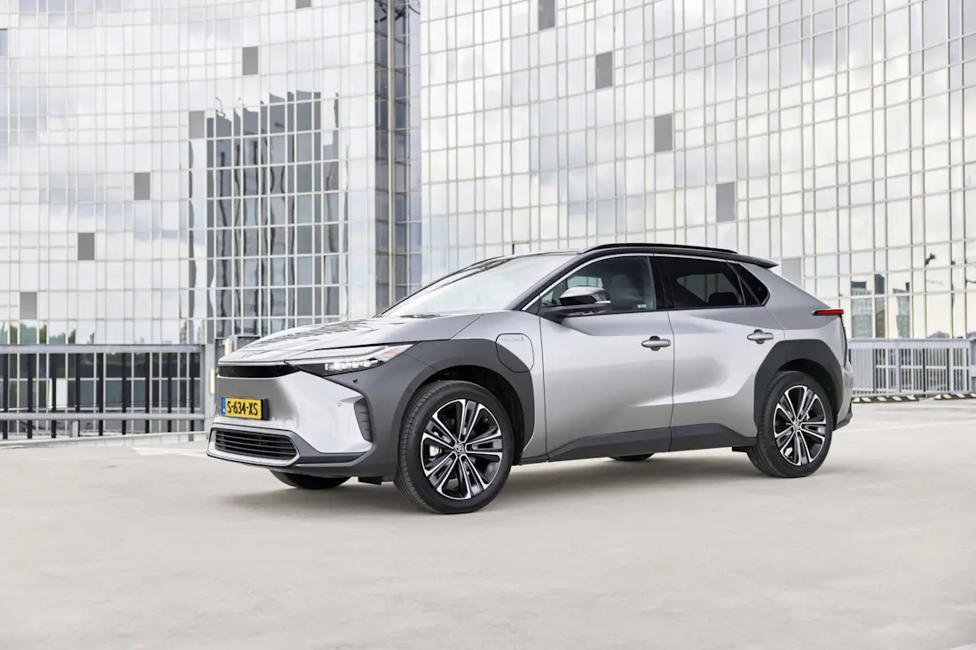 met-dit-simpele-trucje-van-toyota-gaan-ev-batterijen-veel-langer-mee-2024-02