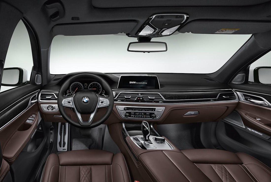 BMW-7-Series-2016 interior