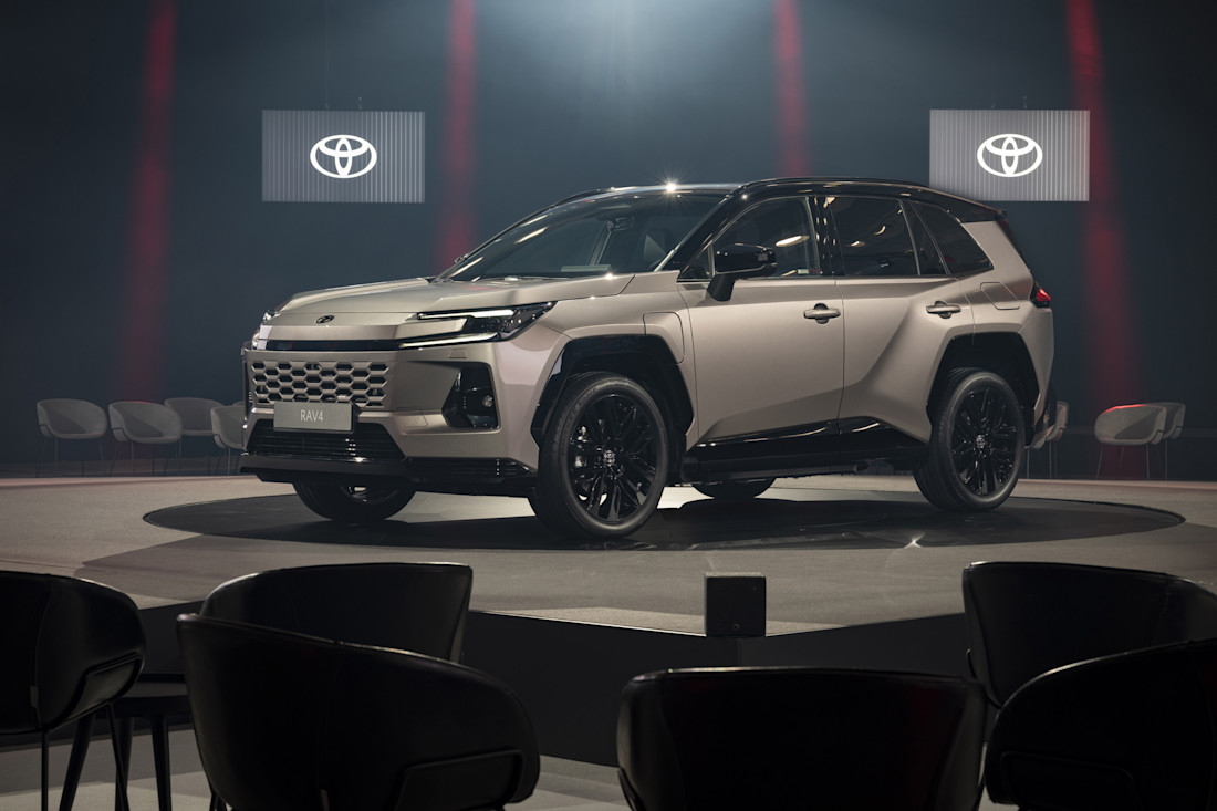 5-dingen-die-ons-opvallen-aan-de-nieuwe-toyota-rav4-2026-2025-01.jpg