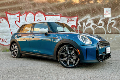 Editorial 2022 mini cooper s 5 door premierplus 04 ct