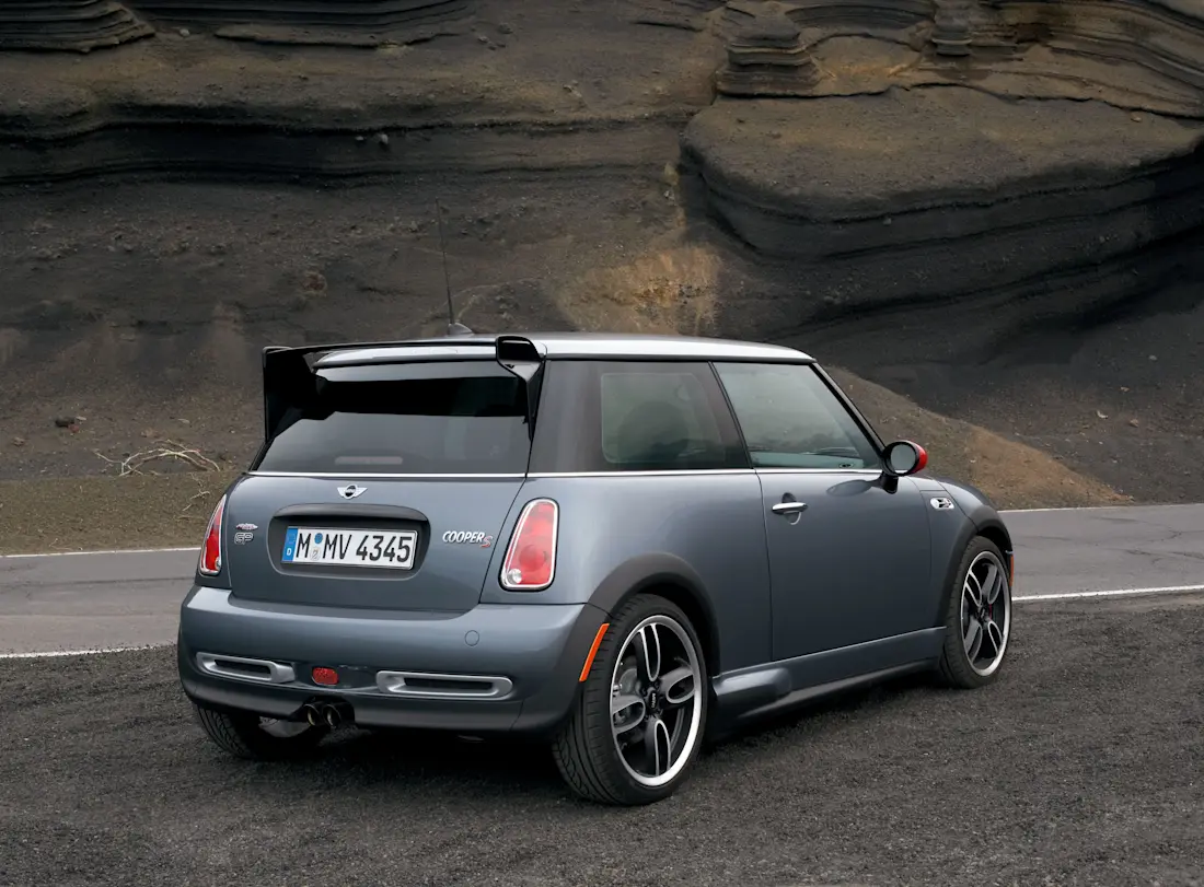 MINI Cooper S with John Cooper Works GP Tuning Kit (R53) -06-09.2006
