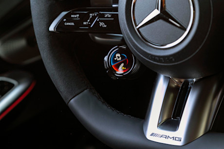 Editorial 2025 mercedes amg glc 63 s fd 231016 26 jw