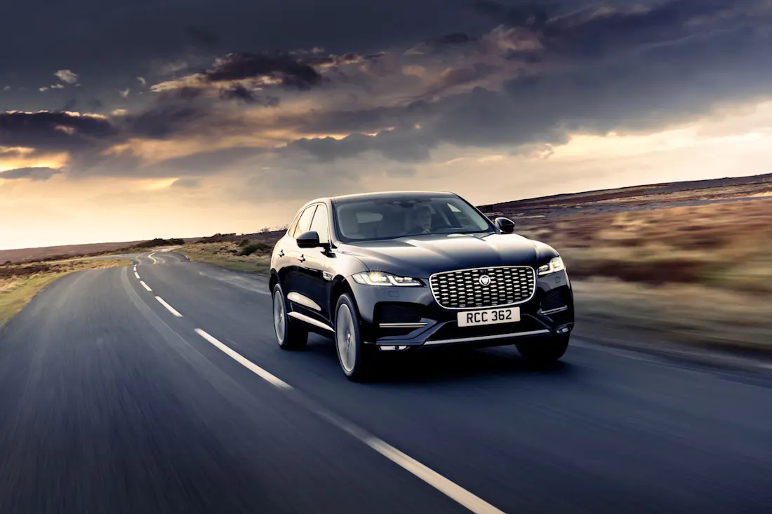 Jaguar F-Pace P400e (2023) dynamic, front view Jaguar F-Pace P400e (2023) dynamic, front view