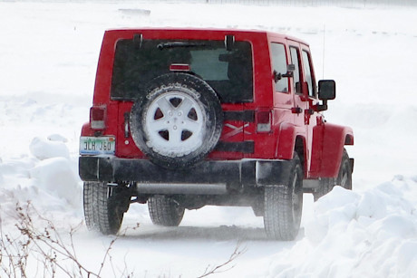 Editorial 2015 fca winter driving pw 17