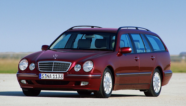 Mercedes-Benz E 200