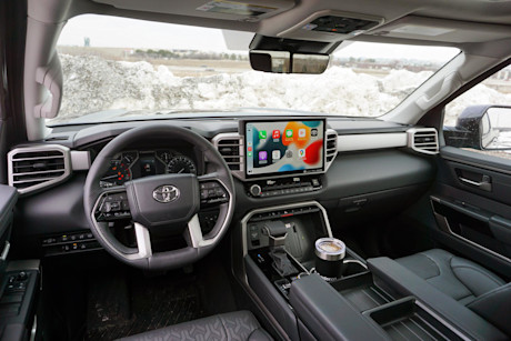 Editorial 2022 toyota tundra double cab limited 16 di
