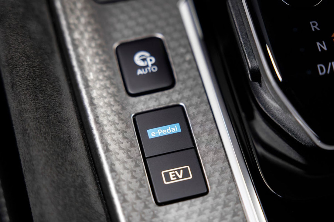 Nissan-Qashqai-2025-1600-2b.jpg