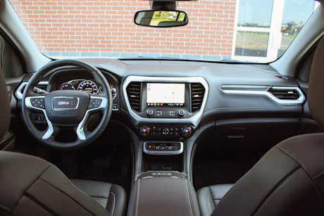 GMC Acadia SLT 2023 : essai routier Image
