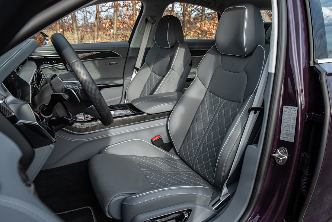 audi-s8-2025-sitze