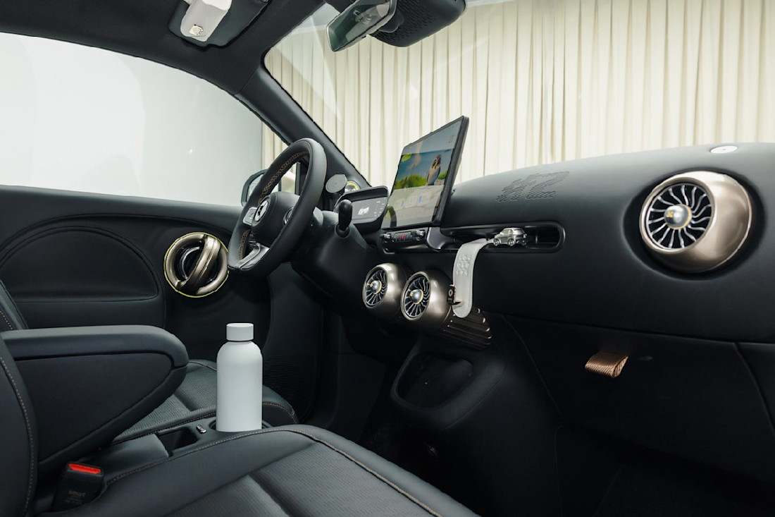 Smart-2-2026-interior (6).jpg