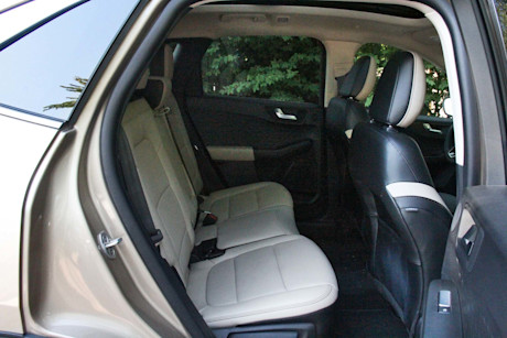 Editorial 2020 ford escape titanium hybrid 12 dw