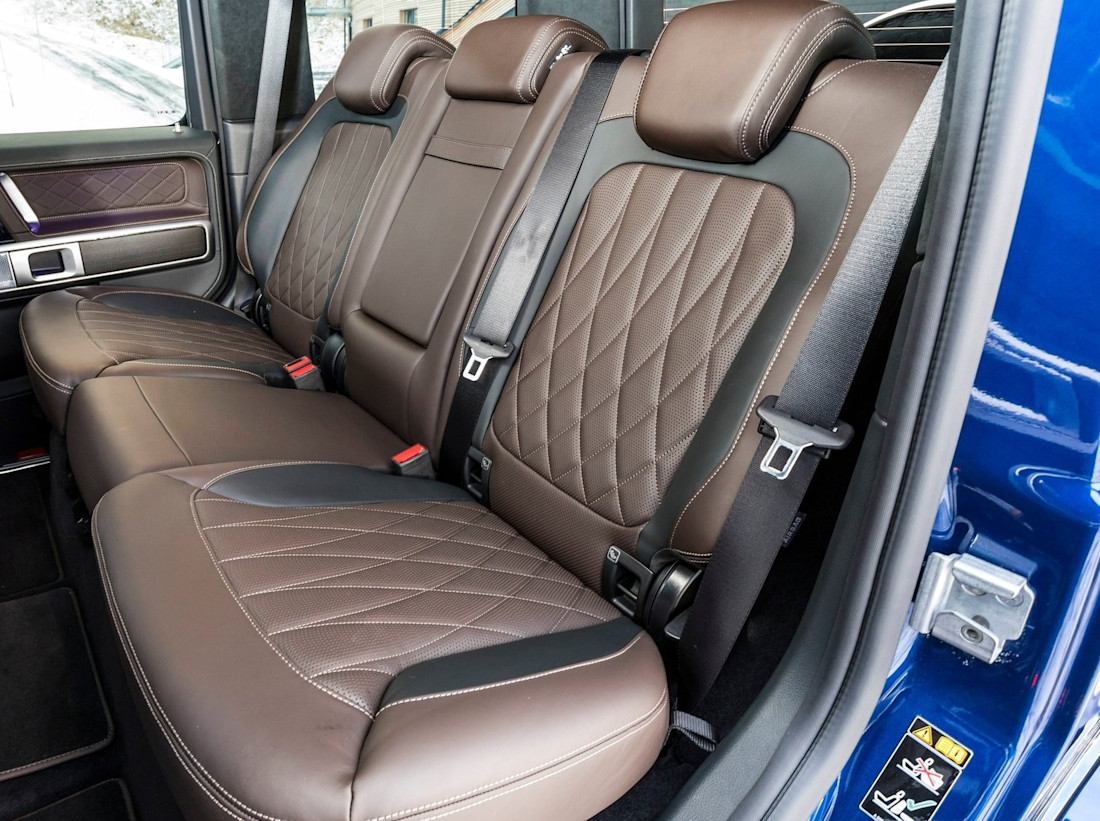 mercedes-benz-g-350d-seats