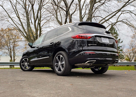 Editorial 2020 buick enclave essence 04 sw