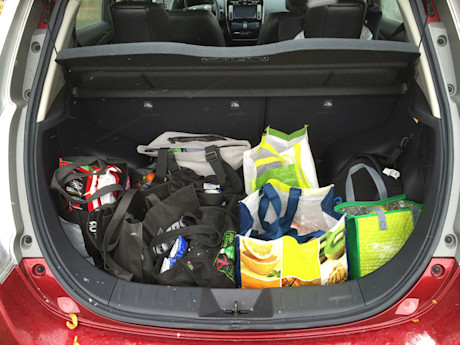 Editorial 2015 nissan leaf jy 16 4234