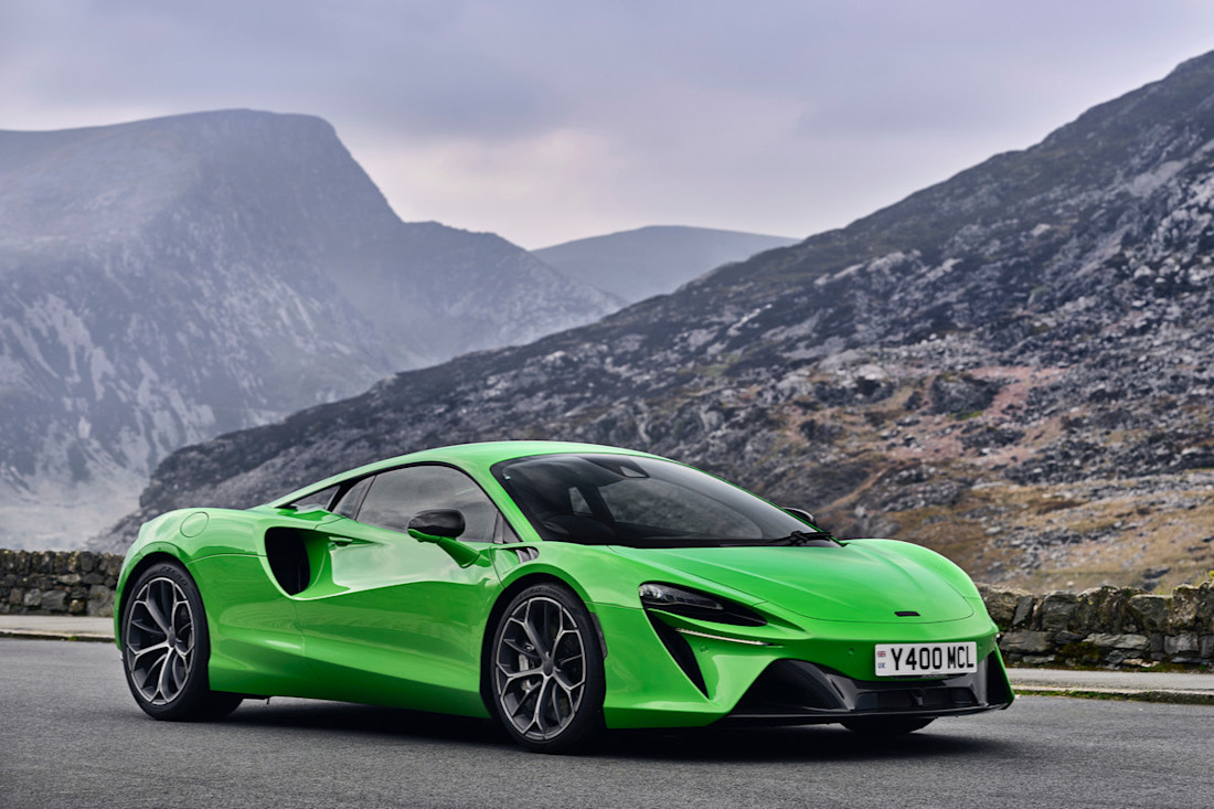 McLaren-Artura-2025 (4).jpeg