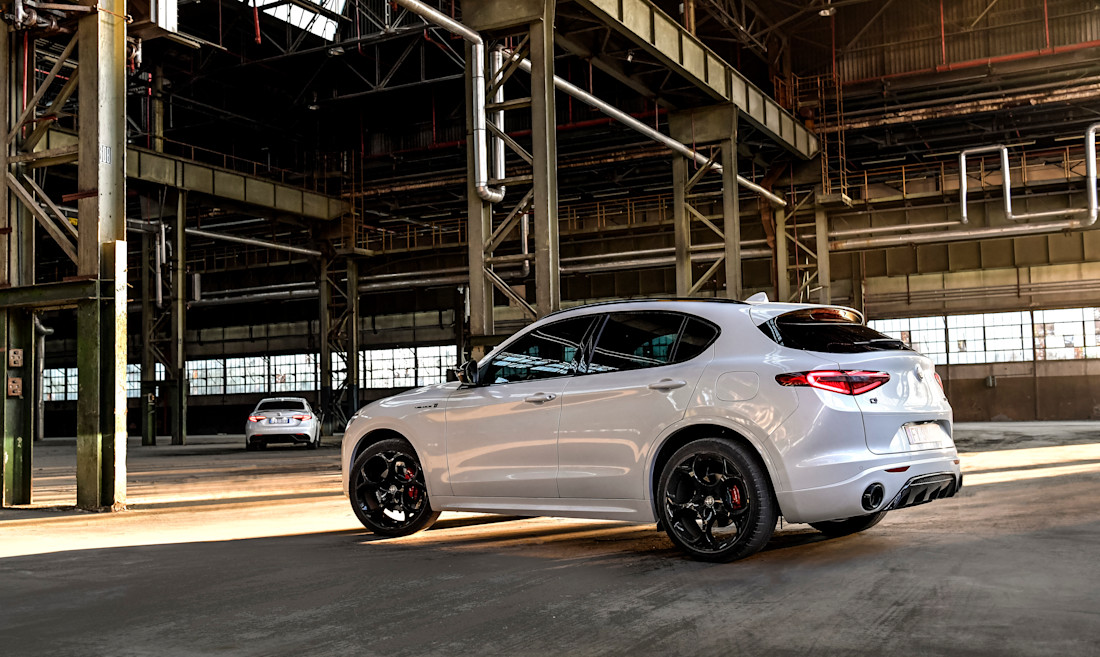 Alfa Romeo introduce la gamma MY21 e presenta le nuove Giulia e Stelvio Veloce Ti