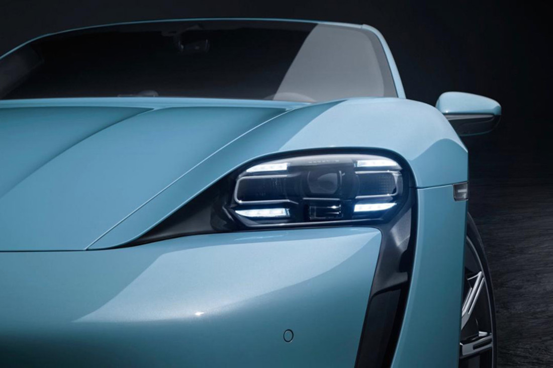 porsche-taycan-4s (2).jpeg