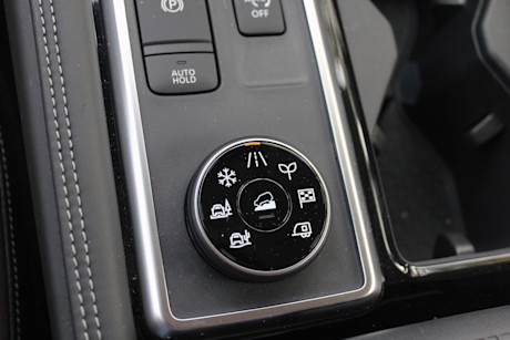 Editorial 2022 nissan pathfinder platinum 16 pb