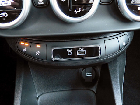 Editorial 2017 fiat 500x lounge awd 17 jb