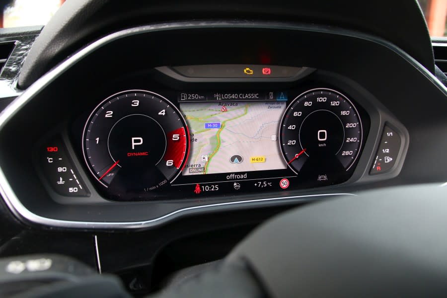compa-q3-sportback-mini-countryman-15.jpg