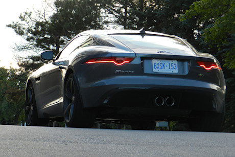 Editorial 2016 jaguar f type v6 2