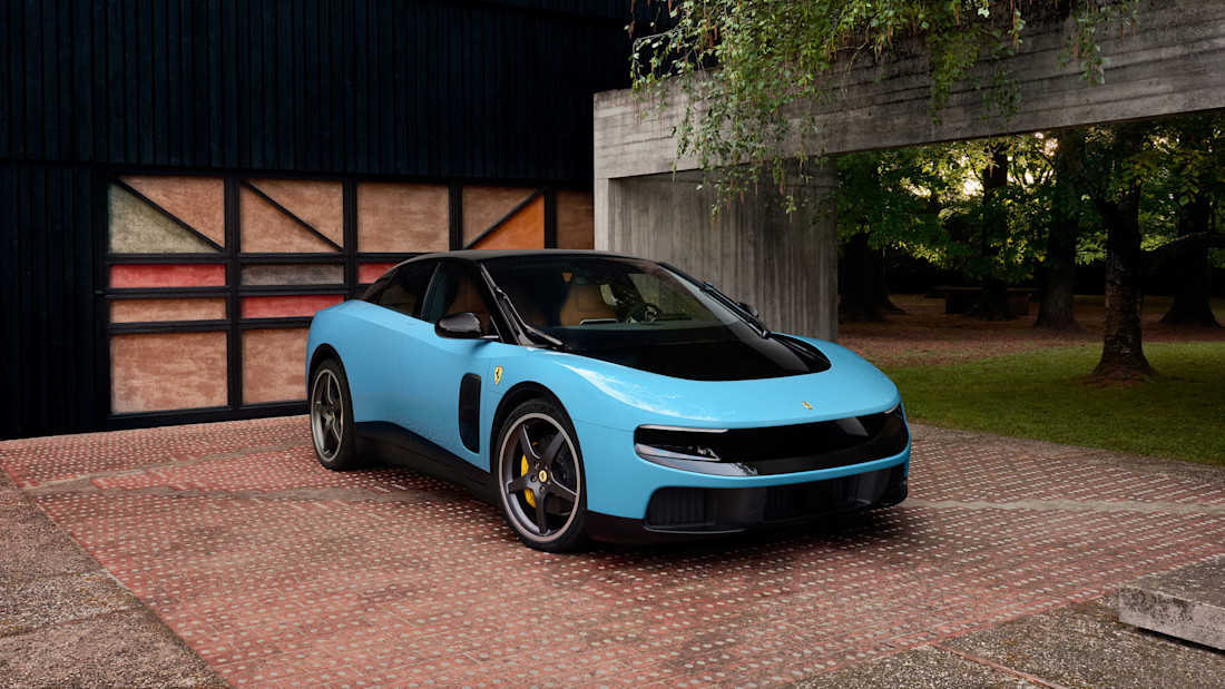 Ferrari Luce, la prima elettrica del Cavallino che non vuole piacere a tutti