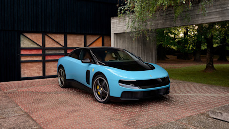 FERRARI_LUCE_FRONT_3Q_16x9_RGB_WEB_SOCIALS (1).jpg