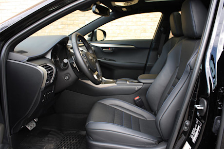Lexus NX 300h 2021 : essai routier Body Image