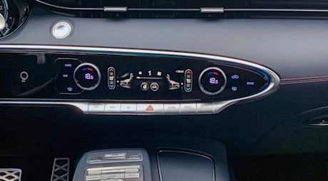 Genesis GV70 2022 : essai routier Body Image