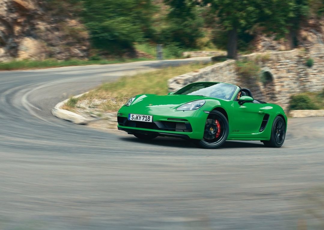 Porsche-718_Boxster_GTS_4.0-2020-1280-01.jpg