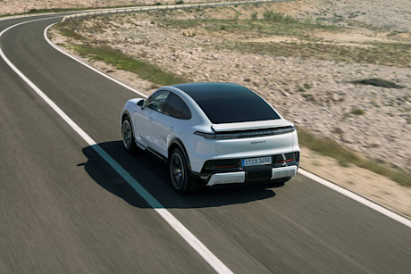 AS24_PorscheCayenneEVCoupe_01.jpg