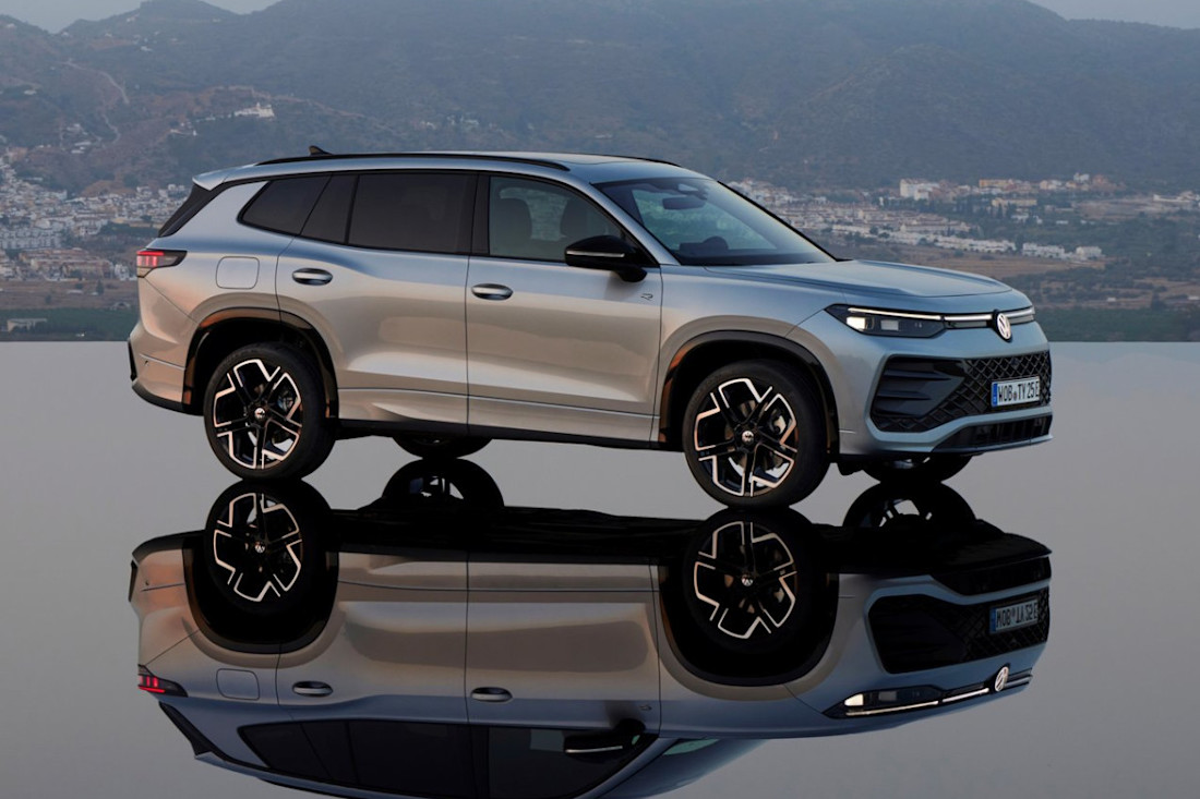 Volkswagen-Tayron-2025 (9).jpg