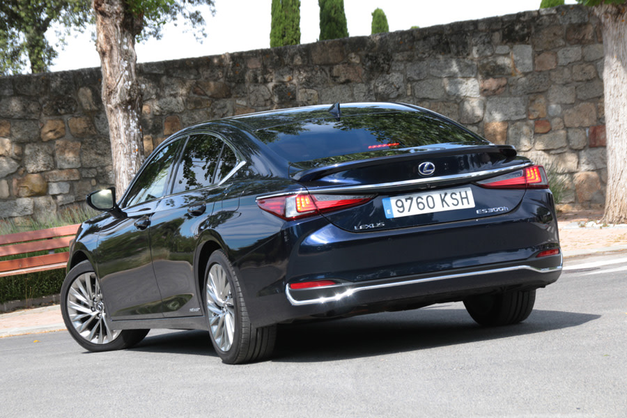 lexus-es-300h (17).JPG