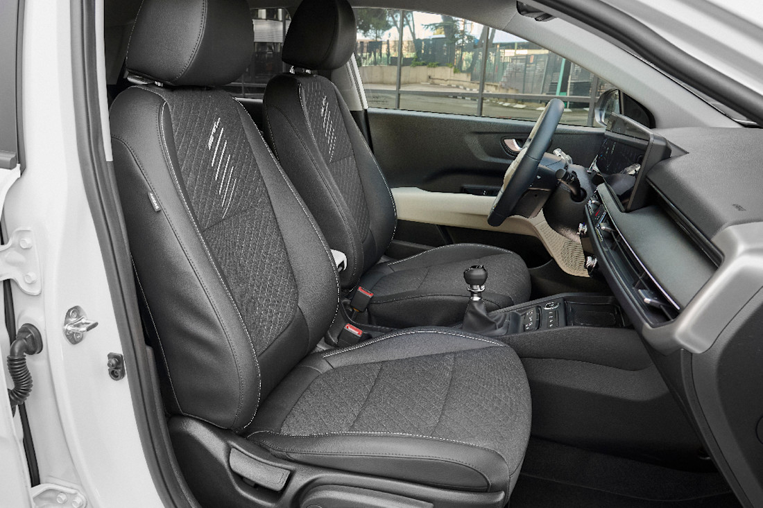 kia-stonic-2026-interior (3).jpg